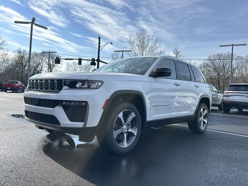 New 2026 Jeep Grand Cherokee Limited AWD/4WD image 22