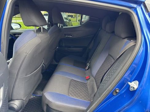 Used 2021 Toyota C-HR XLE FWD image 23