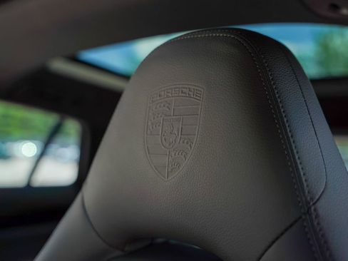 Used 2019 Porsche Panamera 4 AWD/4WD image 20