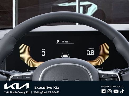 New 2026 Kia Carnival FWD image 21