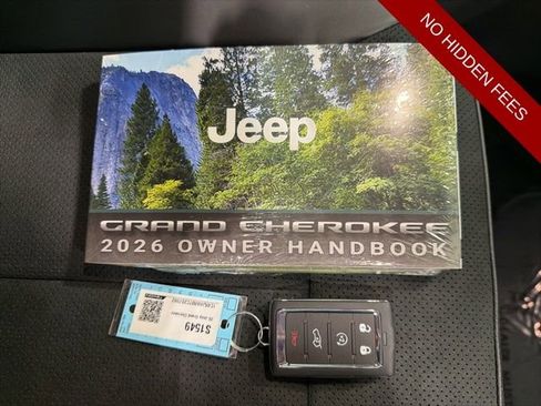 New 2026 Jeep Grand Cherokee Altitude AWD/4WD image 31