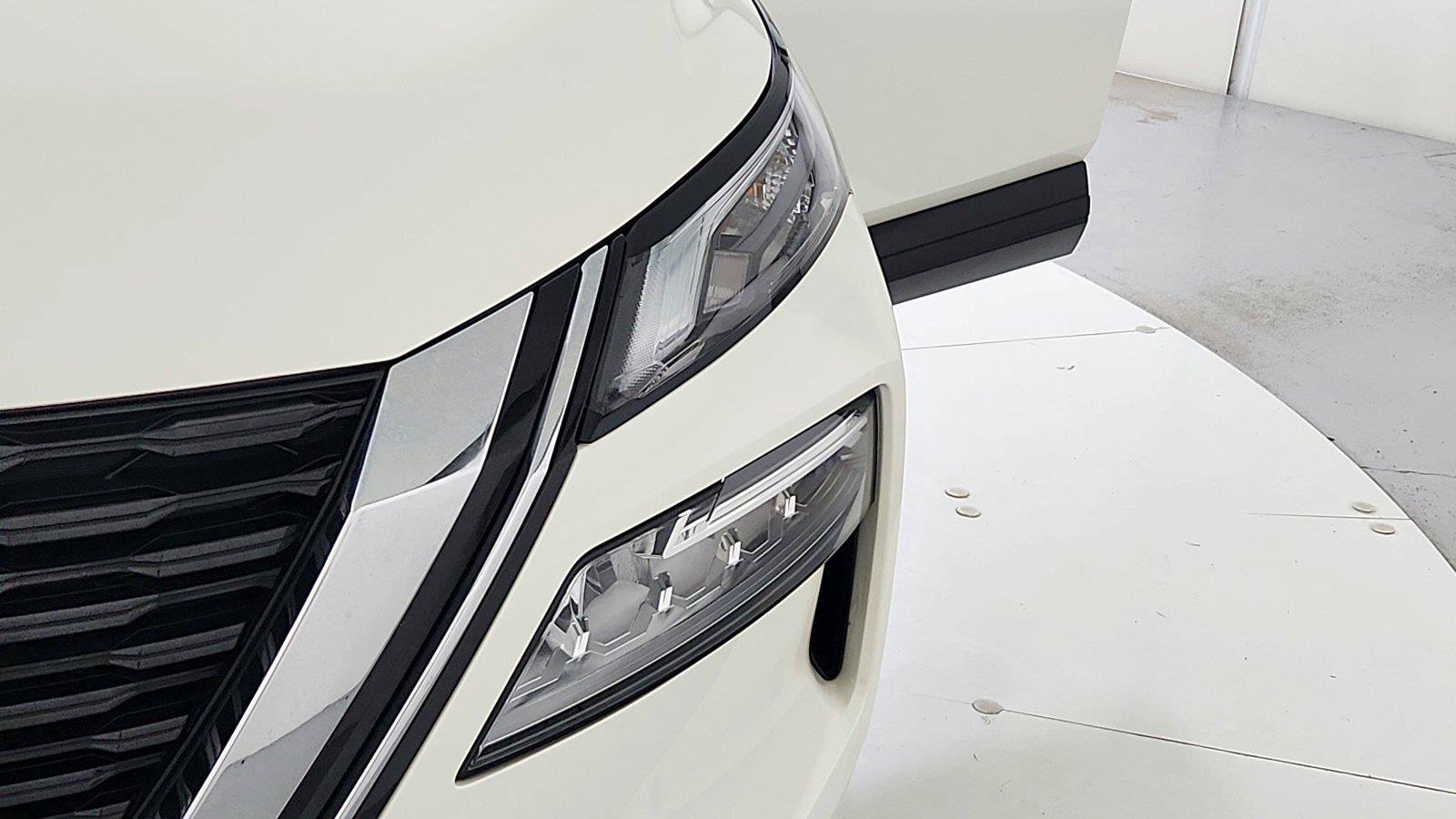 Used 2023 Nissan Rogue SV FWD image 37