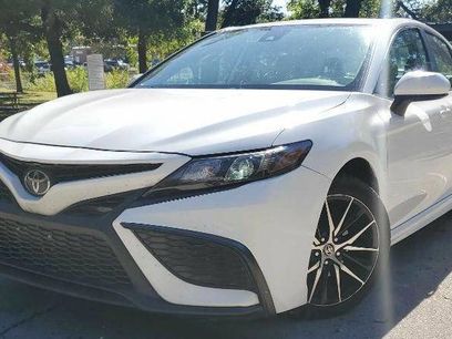Used 2021 Toyota Camry SE