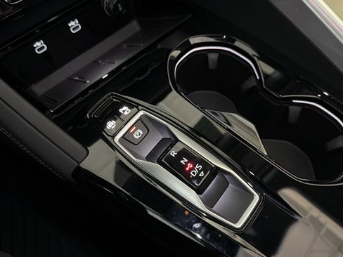 Used 2025 Audi Q5 Prestige AWD/4WD image 26