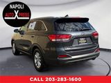 Used 2018 Kia Sorento LX image 5