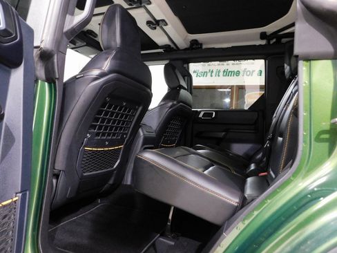 Used 2024 Ford Bronco Badlands image 76