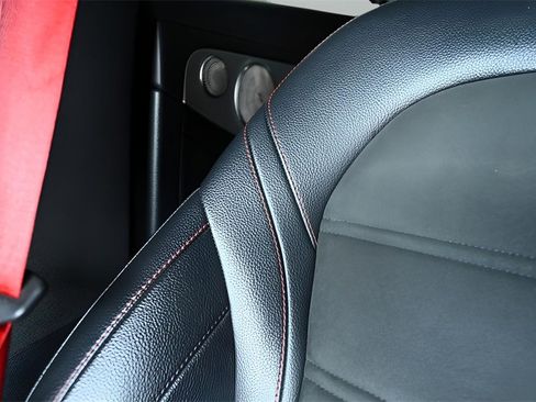 Used 2021 Mercedes-Benz GLC 43 AMG 4MATIC w/ Multimedia Package image 20