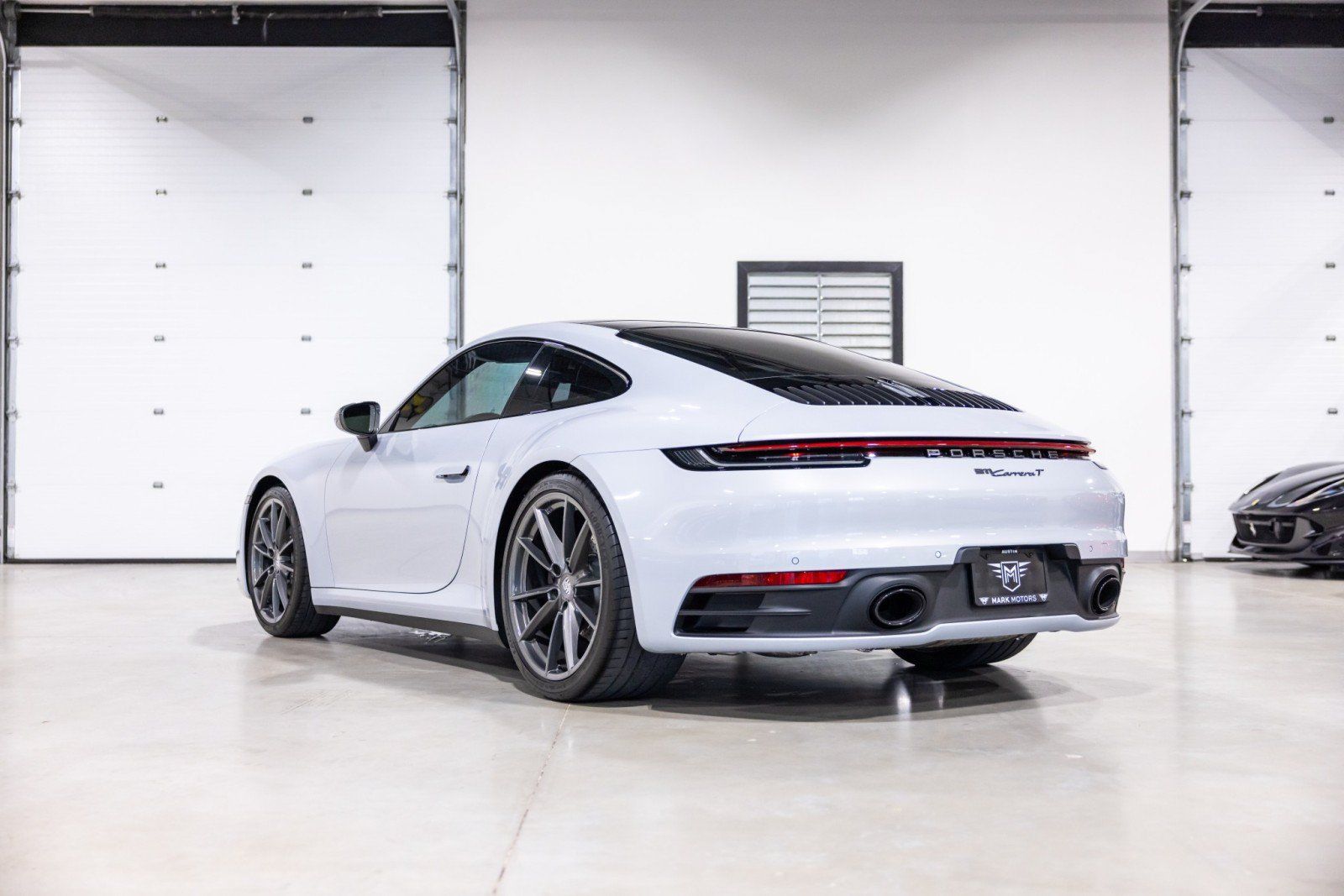 Used 2024 Porsche 911 Carrera T RWD image 6