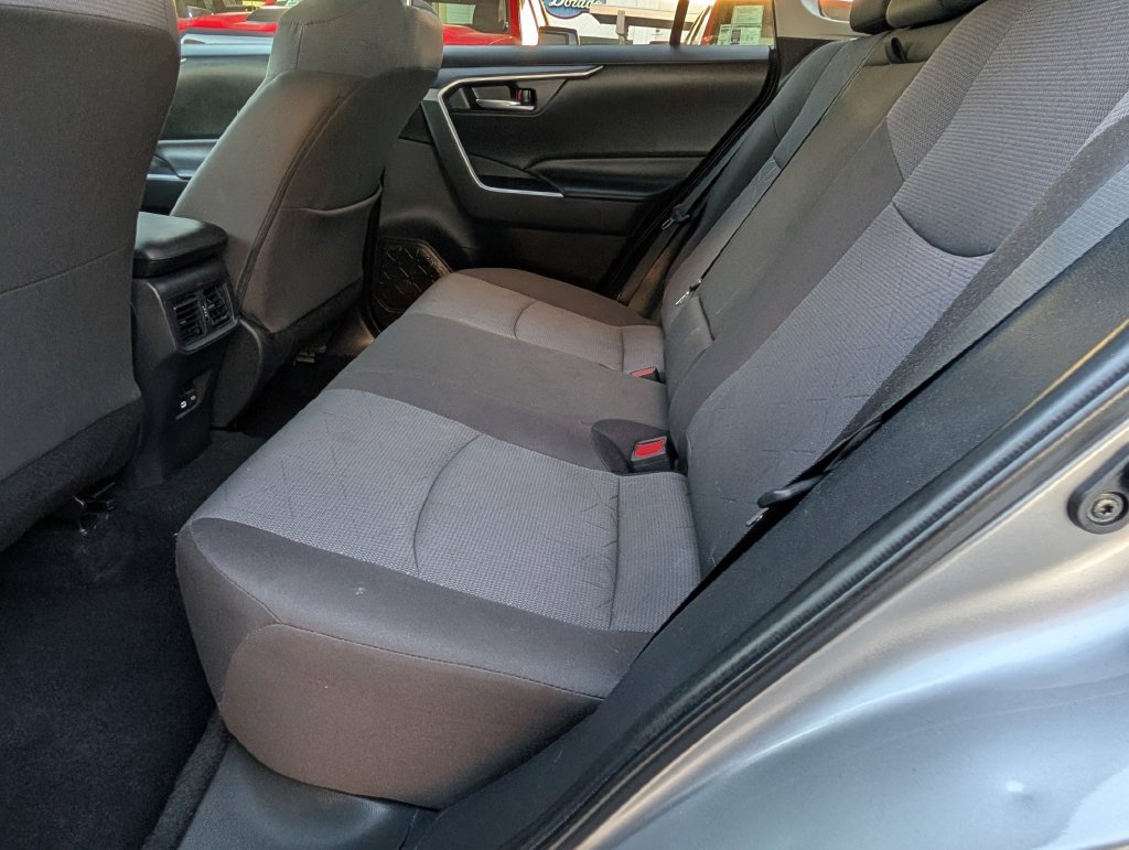 Used 2025 Toyota RAV4 XLE w/ Weather Package AWD/4WD image 17