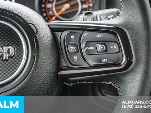 Used 2025 Jeep Wrangler Unlimited Sport AWD/4WD image 31