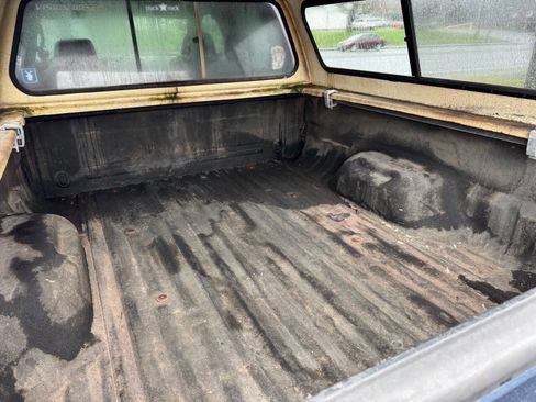 Used 2005 Ford F250 XLT image 6