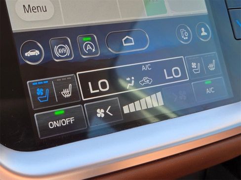 Used 2023 Subaru Legacy Touring XT image 30