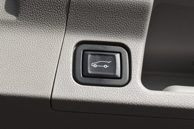 Used 2020 GMC Acadia SLT AWD/4WD image 22