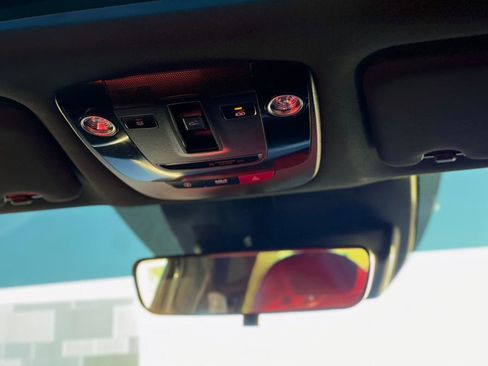 Used 2023 Kia K5 GT-Line image 29