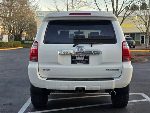 Used 2007 Toyota 4Runner SR5 image 6