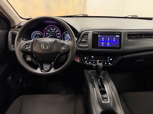 Used 2016 Honda HR-V EX image 16
