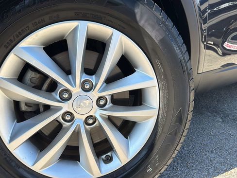 Used 2016 Kia Sorento LX FWD image 29