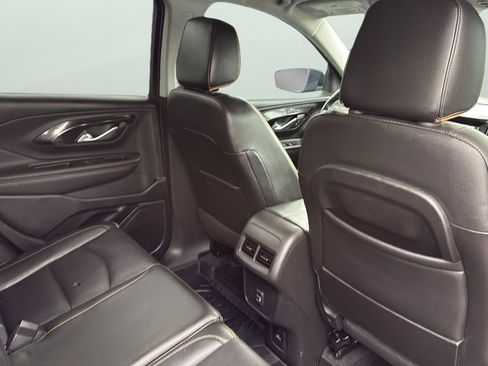 Used 2022 GMC Terrain AT4 w/ Tech Package image 27