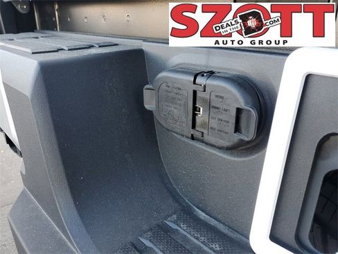 New 2025 Toyota Tacoma TRD Off-Road image 7