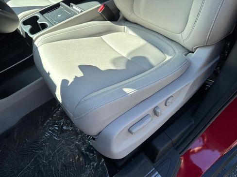 New 2025 Honda Odyssey EX-L image 17