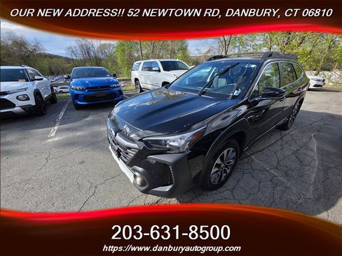 Used 2023 Subaru Outback Limited image 1
