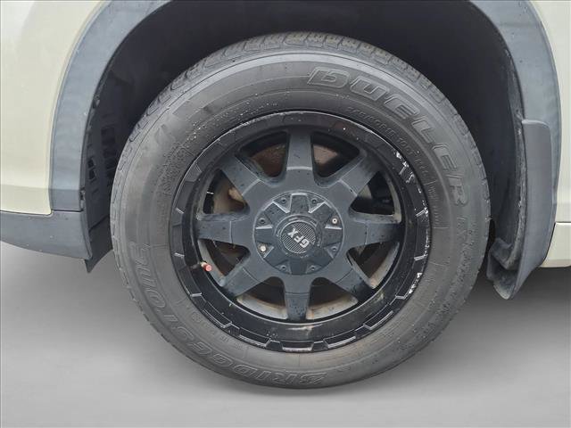 Used 2017 Toyota Highlander LE AWD/4WD image 18