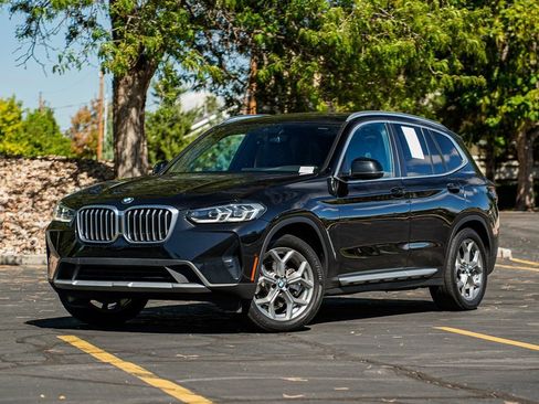 Used 2023 BMW X3 xDrive30i w/ Premium Package image 1