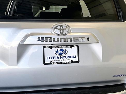 Used 2024 Toyota 4Runner SR5 image 31