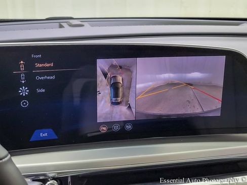 Certified 2024 Cadillac Lyriq Luxury RWD image 17