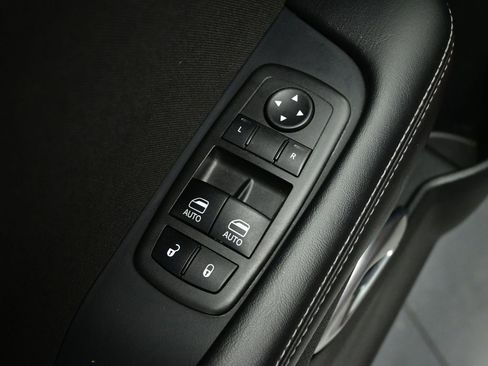 Used 2021 Dodge Challenger GT w/ Blacktop Package image 18