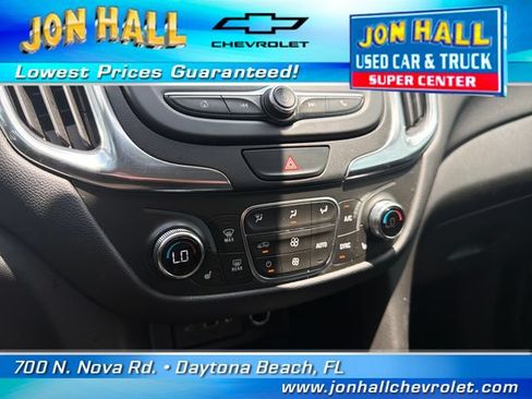 Used 2020 Chevrolet Equinox LT FWD image 23