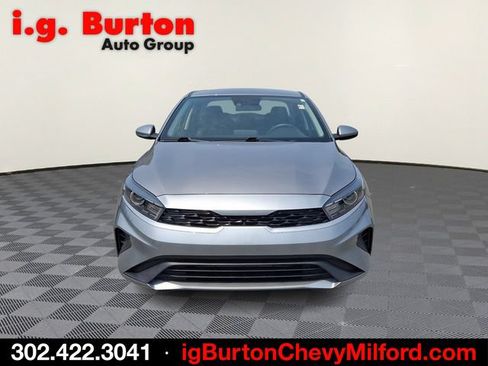 Used 2023 Kia Forte LXS FWD image 2