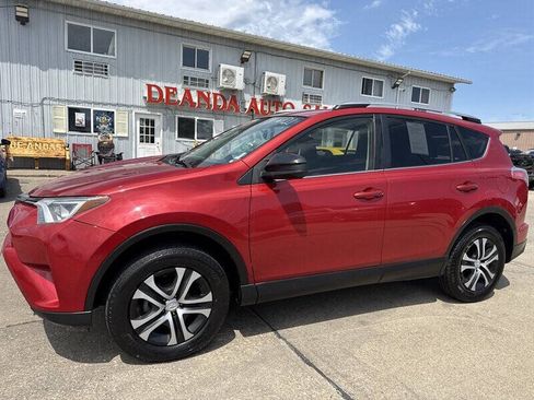 Used 2017 Toyota RAV4 LE w/ All Weather Liner Package FWD image 2