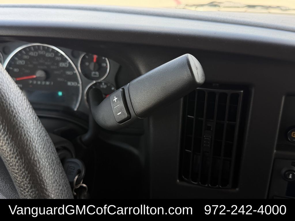Used 2025 Chevrolet Express 3500 LT w/ LT Preferred Equipment Group RWD image 21