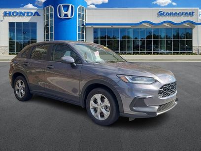 Used 2025 Honda HR-V LX