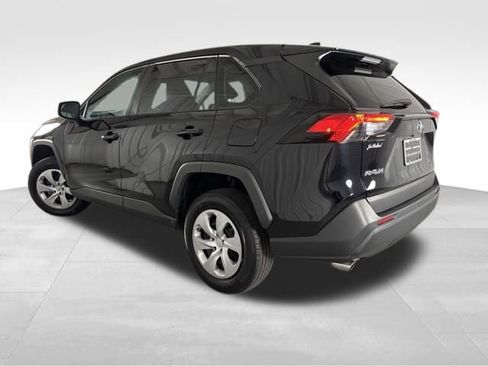 Used 2023 Toyota RAV4 LE image 5