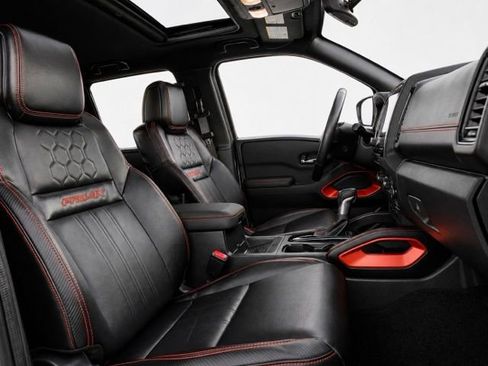 Used 2023 Nissan Frontier PRO-4X w/ Pro-4X Premium Package AWD/4WD image 15