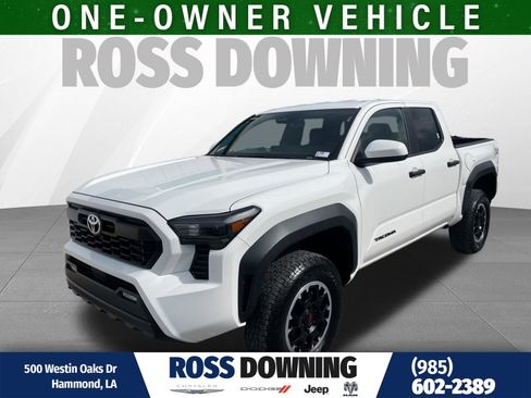 Used 2024 Toyota Tacoma TRD Off-Road image 1
