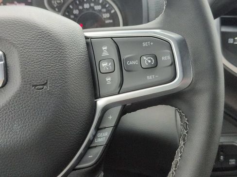 New 2026 RAM 3500 Big Horn AWD/4WD image 17