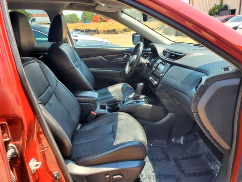 Used 2019 Nissan Rogue SL w/ Premium Package AWD/4WD image 28