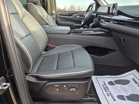 Used 2023 Cadillac Escalade ESV Sport w/ Touring Package image 45