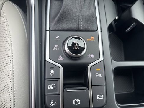 New 2025 Kia Sorento S image 35