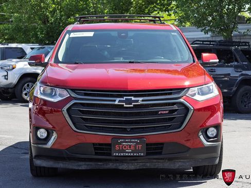 Used 2020 Chevrolet Traverse RS w/ LPO, 'HIT The Road' Package AWD/4WD image 15