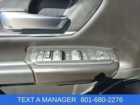 New 2026 RAM 1500 4x4 Crew Cab image 13