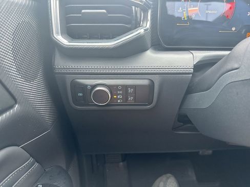 Used 2025 Ford Mustang GT Premium RWD image 19