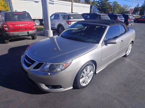 Used 2008 Saab 9-3 Aero w/ Touring Package image 2