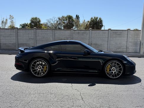 Certified 2017 Porsche 911 Turbo S image 7