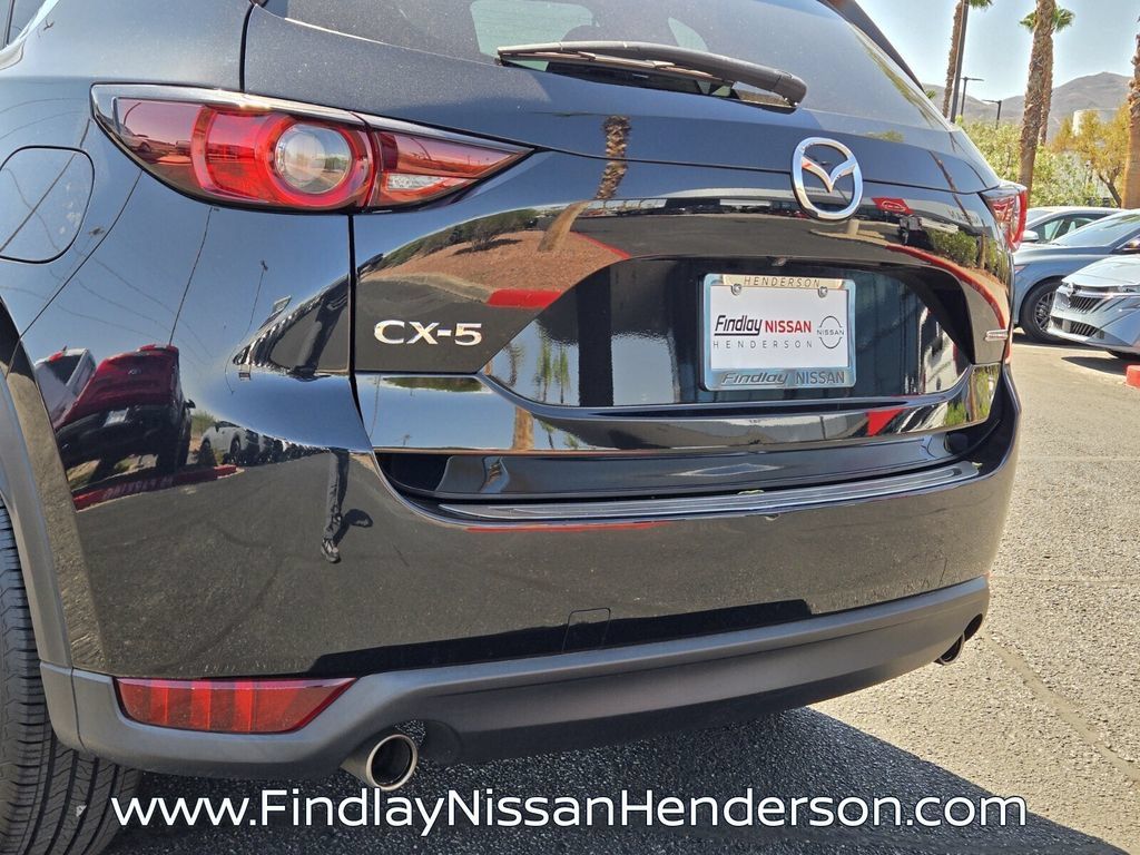 Used 2020 MAZDA CX-5 Touring FWD image 5