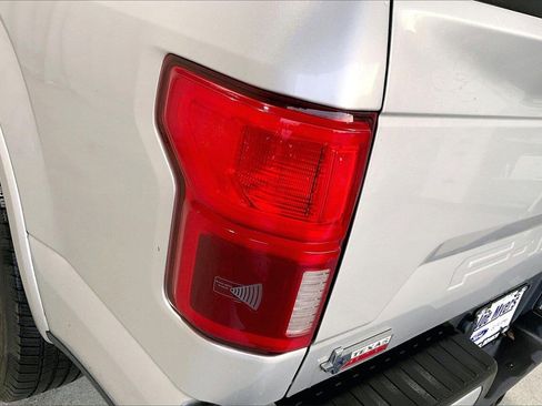 Used 2018 Ford F150 XLT w/ Equipment Group 302A Luxury image 13