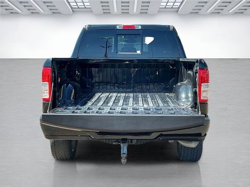 Used 2019 RAM 1500 Big Horn AWD/4WD image 10